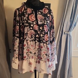 Loft Peep Hole Blouse With Velvet Collar